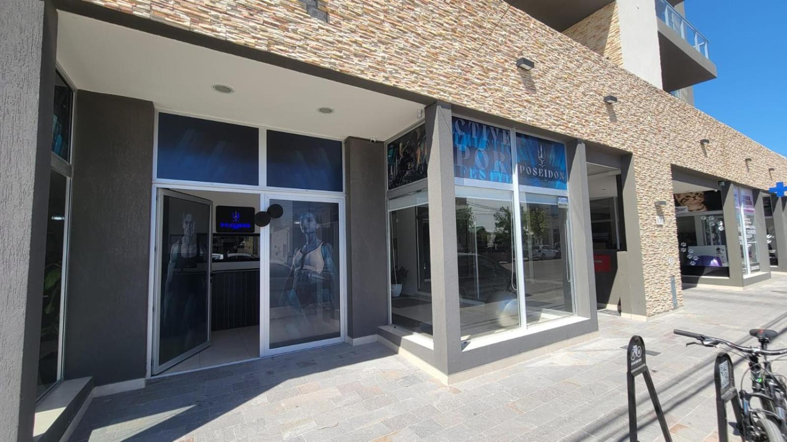 Departamento Moderno Con Cochera Y Parrilla, Amplio Y Luminoso * Puerto Madryn